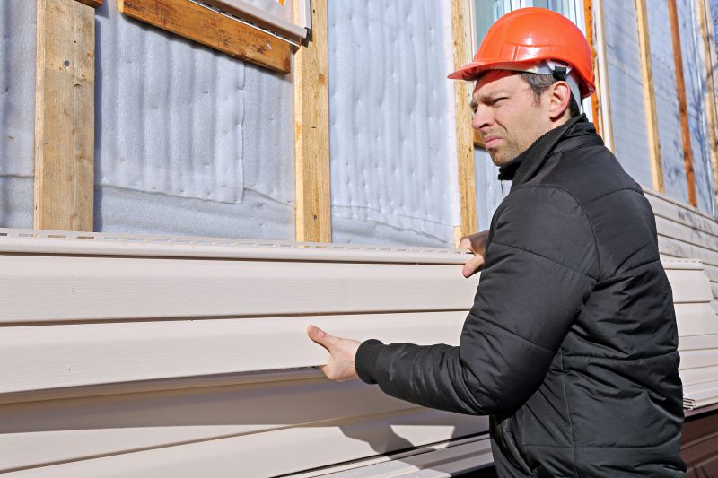 Expert Siding Repair Technician